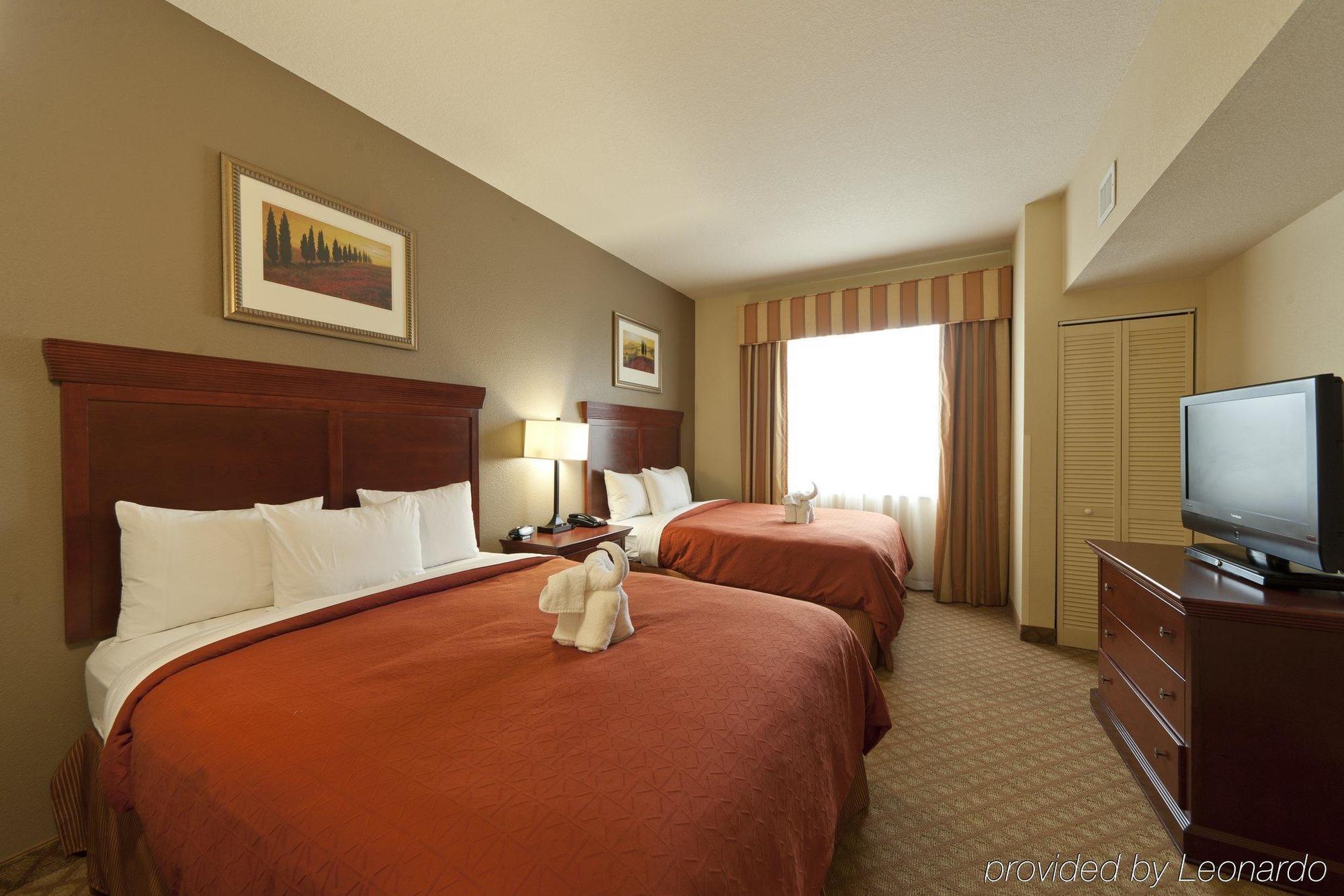 Seffner Inn And Suites Oda fotoğraf