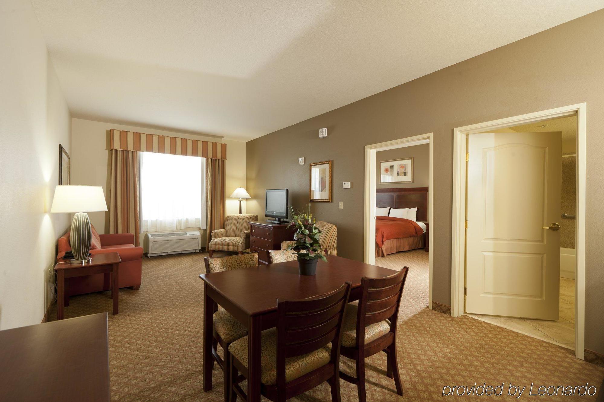 Seffner Inn And Suites Dış mekan fotoğraf