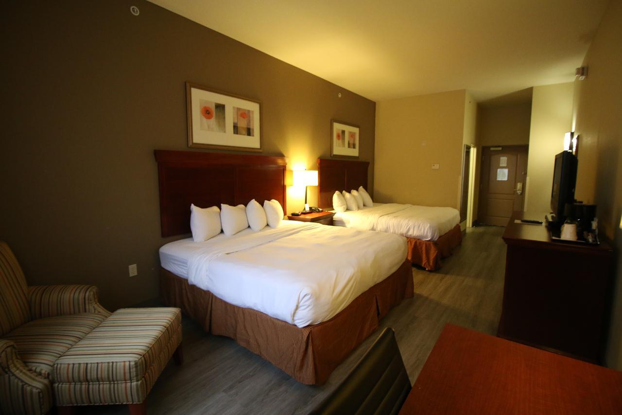Seffner Inn And Suites Dış mekan fotoğraf