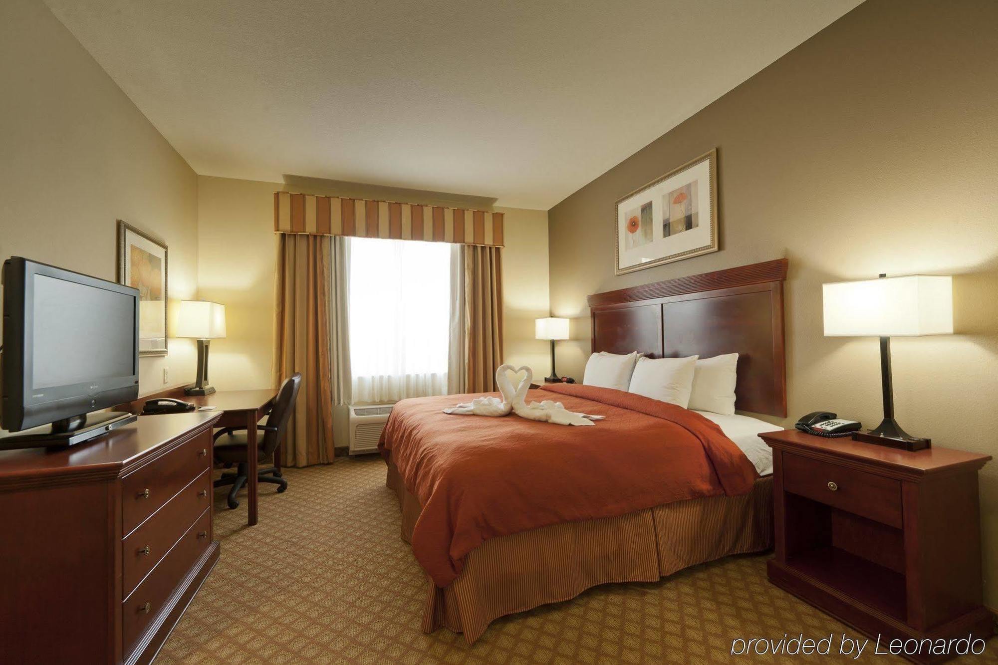 Seffner Inn And Suites Dış mekan fotoğraf